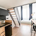 Apart Otel Ecla Paris Massy 3*