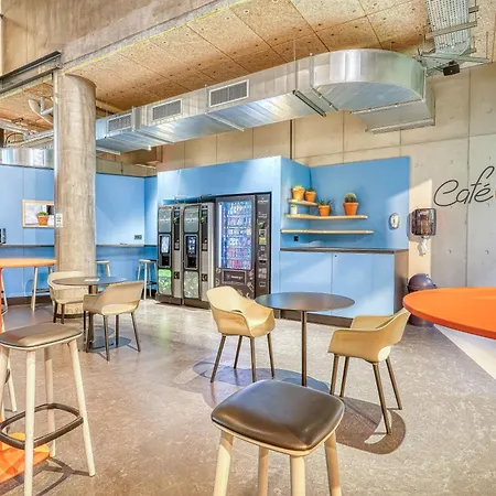 Aparthotel Ecla Paris Massy 3*