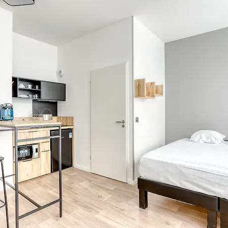 Ecla Paris Massy Ξενοδοχείο με διαμερίσματα Palaiseau