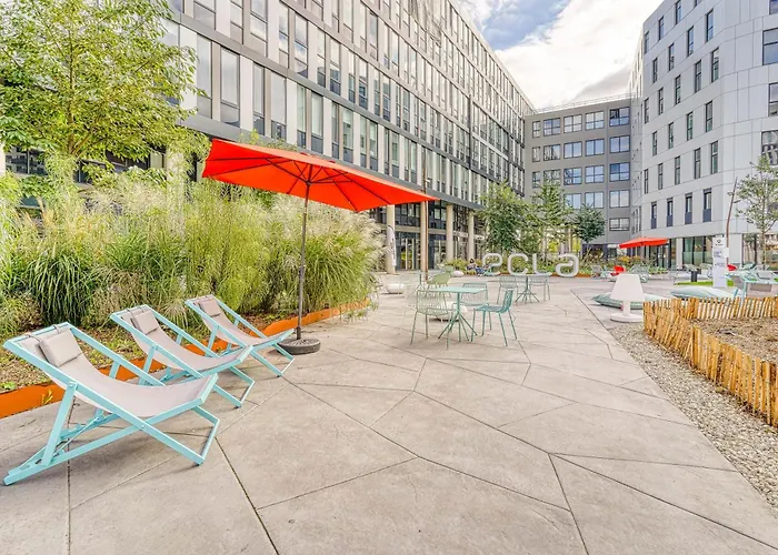 Ecla Paris Massy Aparthotel 3*