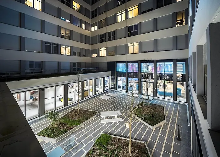 Aparthotel Ecla Paris Massy